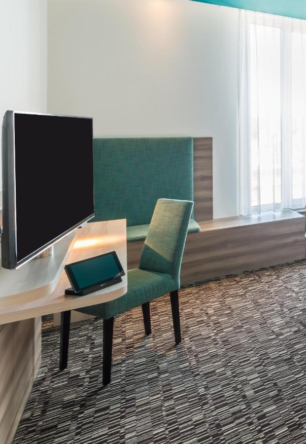 Park Inn By Radisson Neumarkt นอยมาร์คท์ อิน แดร์ โอเบอร์พฟัลซ์ ภายนอก รูปภาพ