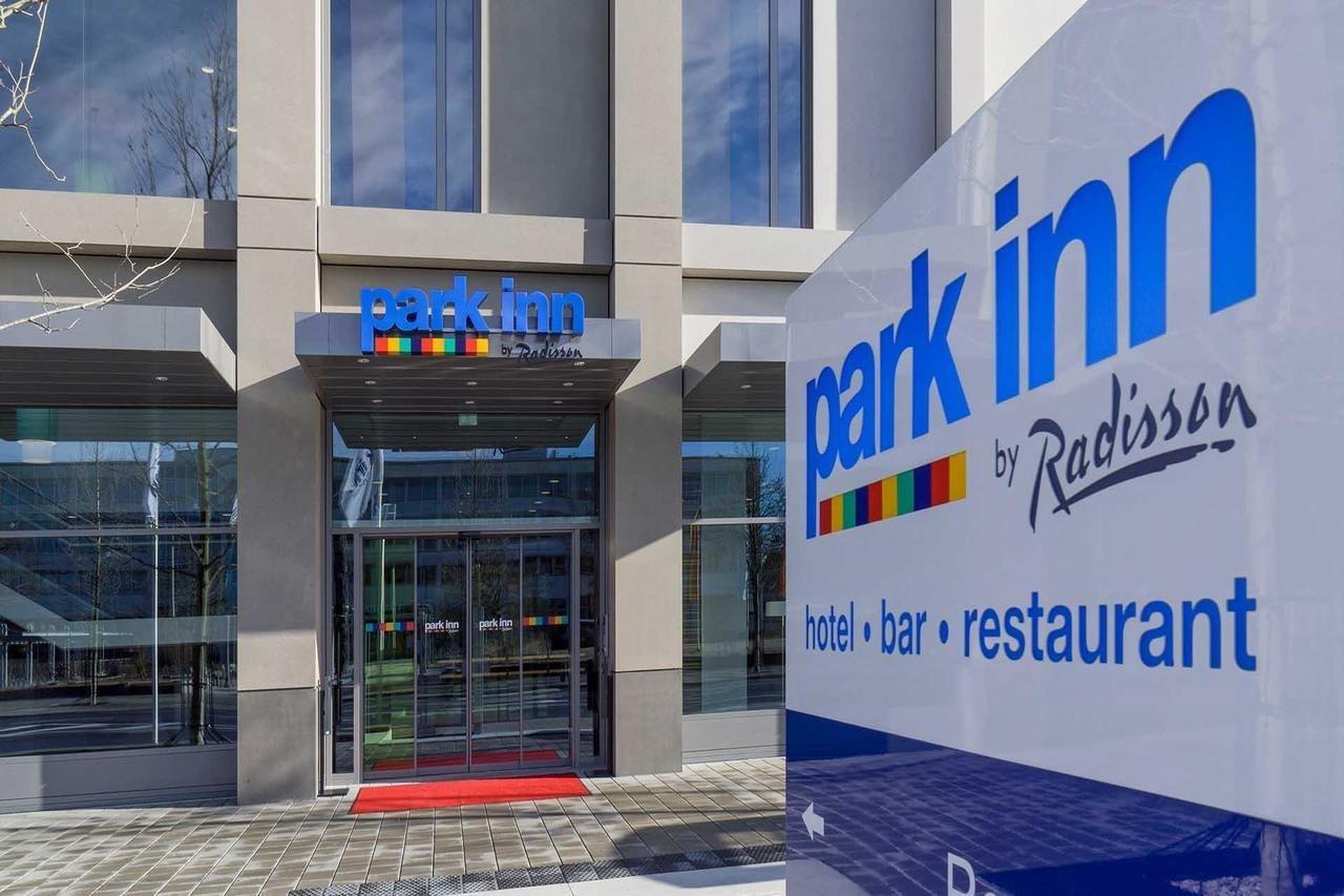 Park Inn By Radisson Neumarkt นอยมาร์คท์ อิน แดร์ โอเบอร์พฟัลซ์ ภายนอก รูปภาพ