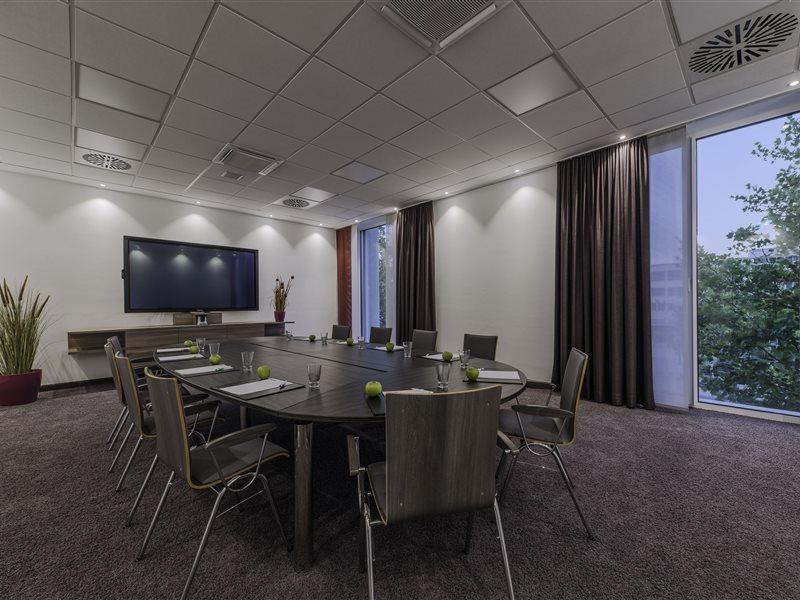 Park Inn By Radisson Neumarkt นอยมาร์คท์ อิน แดร์ โอเบอร์พฟัลซ์ ภายนอก รูปภาพ